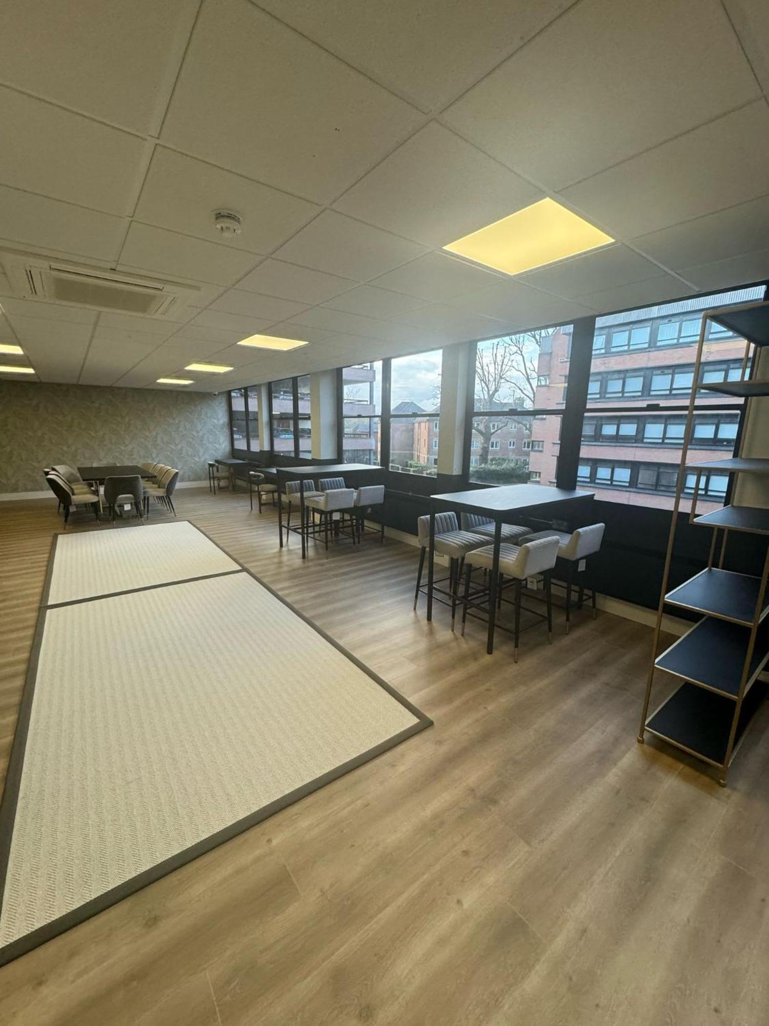 Modern Studio In Central East Grinstead Exterior photo